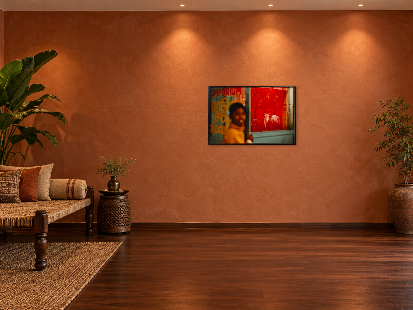 Visualisation d&rsquo;int&eacute;rieur avec l&rsquo;&oelig;uvre photographique &laquo; Benares cow, Indien &raquo; d&rsquo;Andr&eacute; Wagner ; il ne s&rsquo;agit pas d&rsquo;une installation photographi&eacute;e.