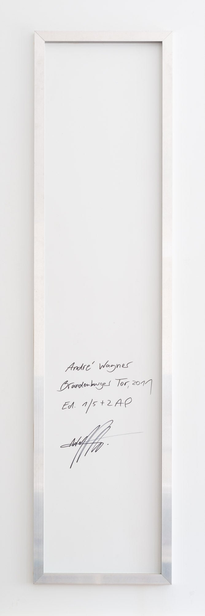 Reverse view of the photographic artwork “Brandenburger tor, Deutschland” by André Wagner.
