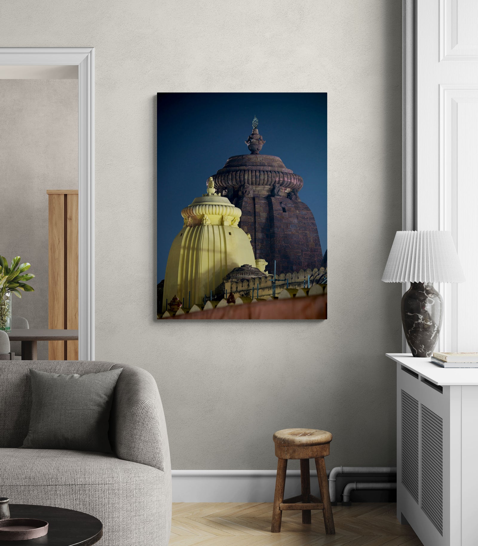 Visualisation d’intérieur avec l’œuvre photographique « Jagannath temple puri ii, Indien » d’André Wagner ; il ne s’agit pas d’une installation photographiée.