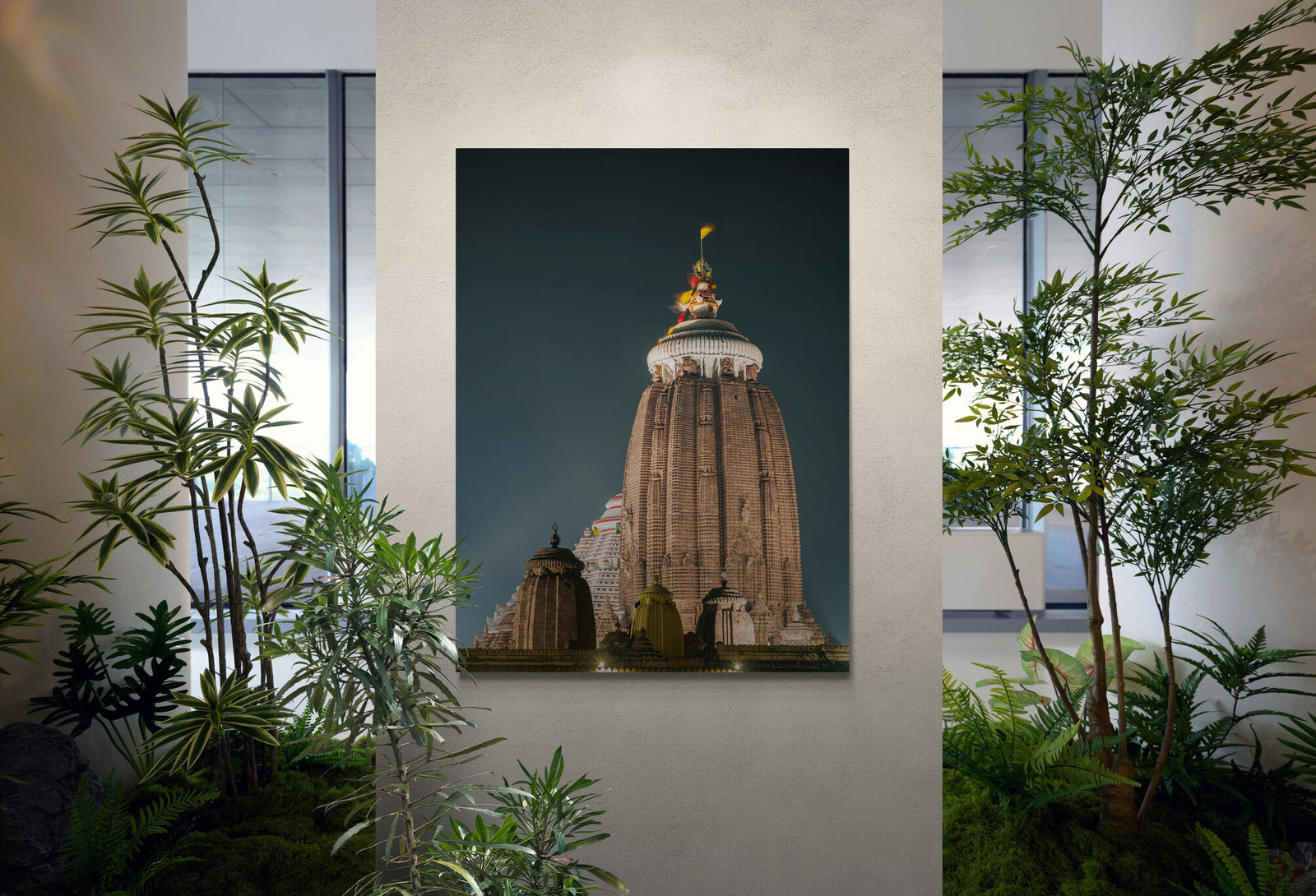 Visualisation d’intérieur avec l’œuvre photographique « Jagannath temple puri, Indien » d’André Wagner ; il ne s’agit pas d’une installation photographiée.