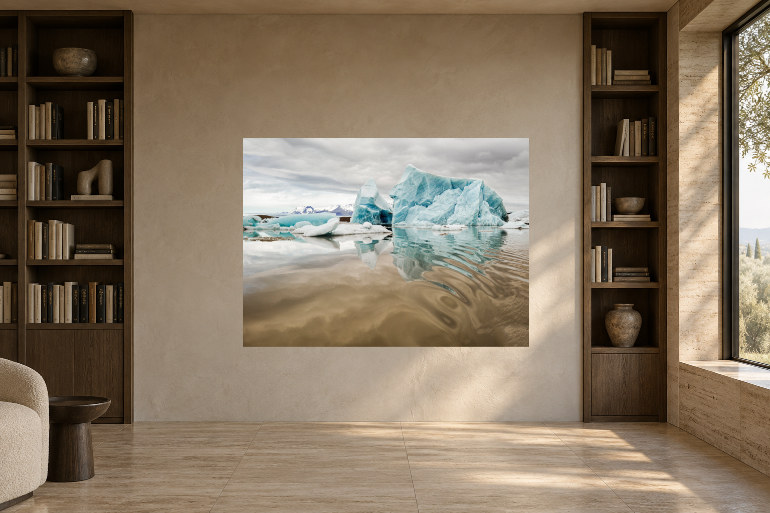 Visualisation d&rsquo;int&eacute;rieur avec l&rsquo;&oelig;uvre photographique &laquo; J&ouml;kuls&aacute;rl&ograve;n glacier lagoon 1, Island &raquo; d&rsquo;Andr&eacute; Wagner ; il ne s&rsquo;agit pas d&rsquo;une installation photographi&eacute;e.