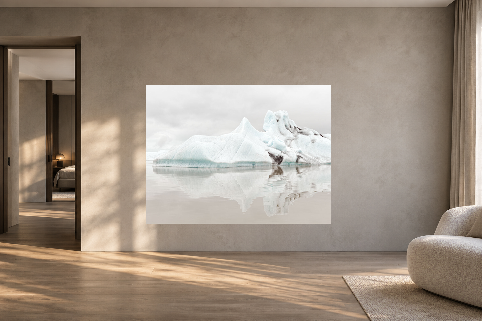 Visualisation d&rsquo;int&eacute;rieur avec l&rsquo;&oelig;uvre photographique &laquo; J&ouml;kuls&aacute;rl&ograve;n glacier lagoon 2, Island &raquo; d&rsquo;Andr&eacute; Wagner ; il ne s&rsquo;agit pas d&rsquo;une installation photographi&eacute;e.