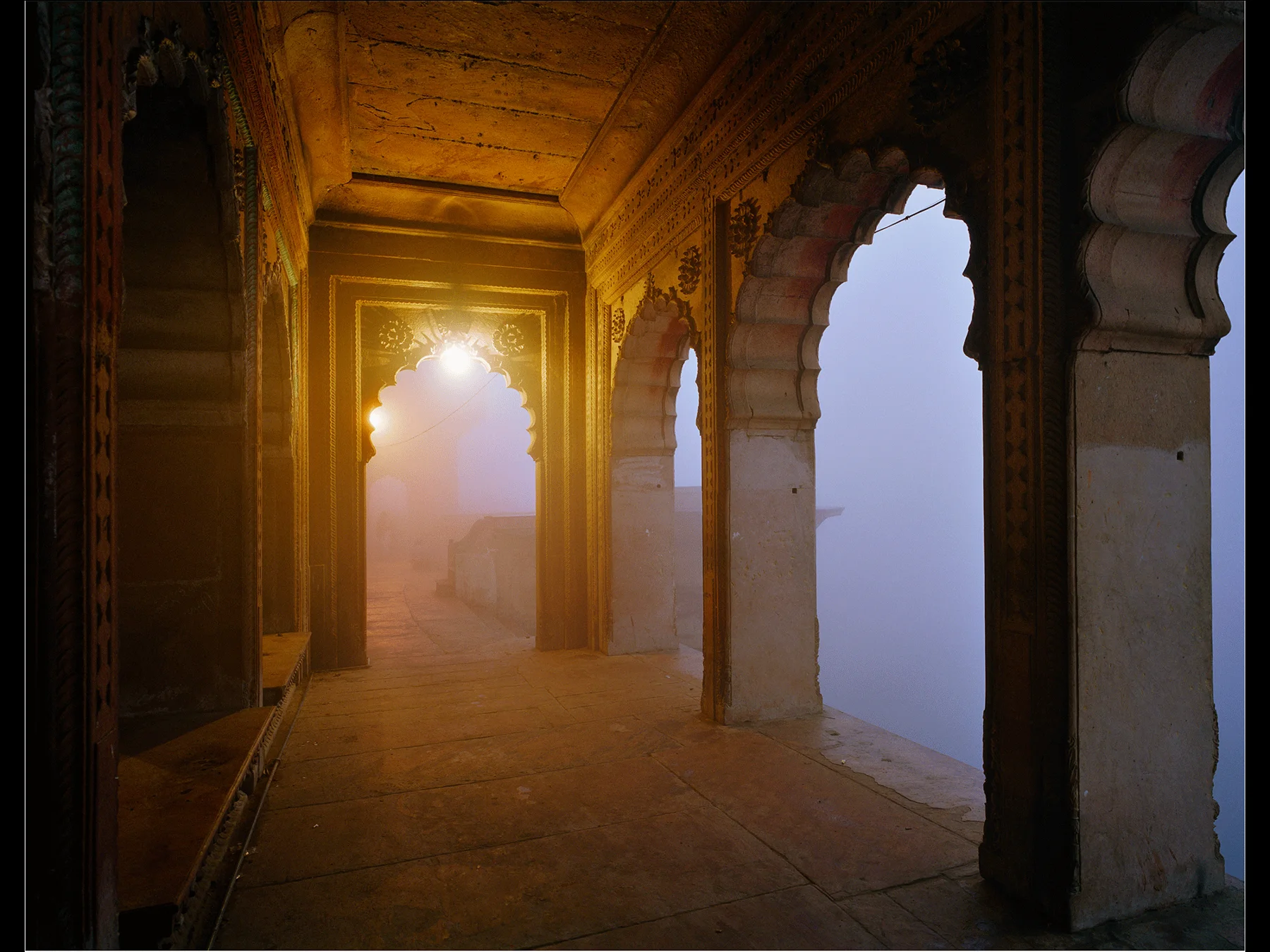 View of the photographic artwork &ldquo;Keshi Ghat, Indien&rdquo; by Andr&eacute; Wagner.
