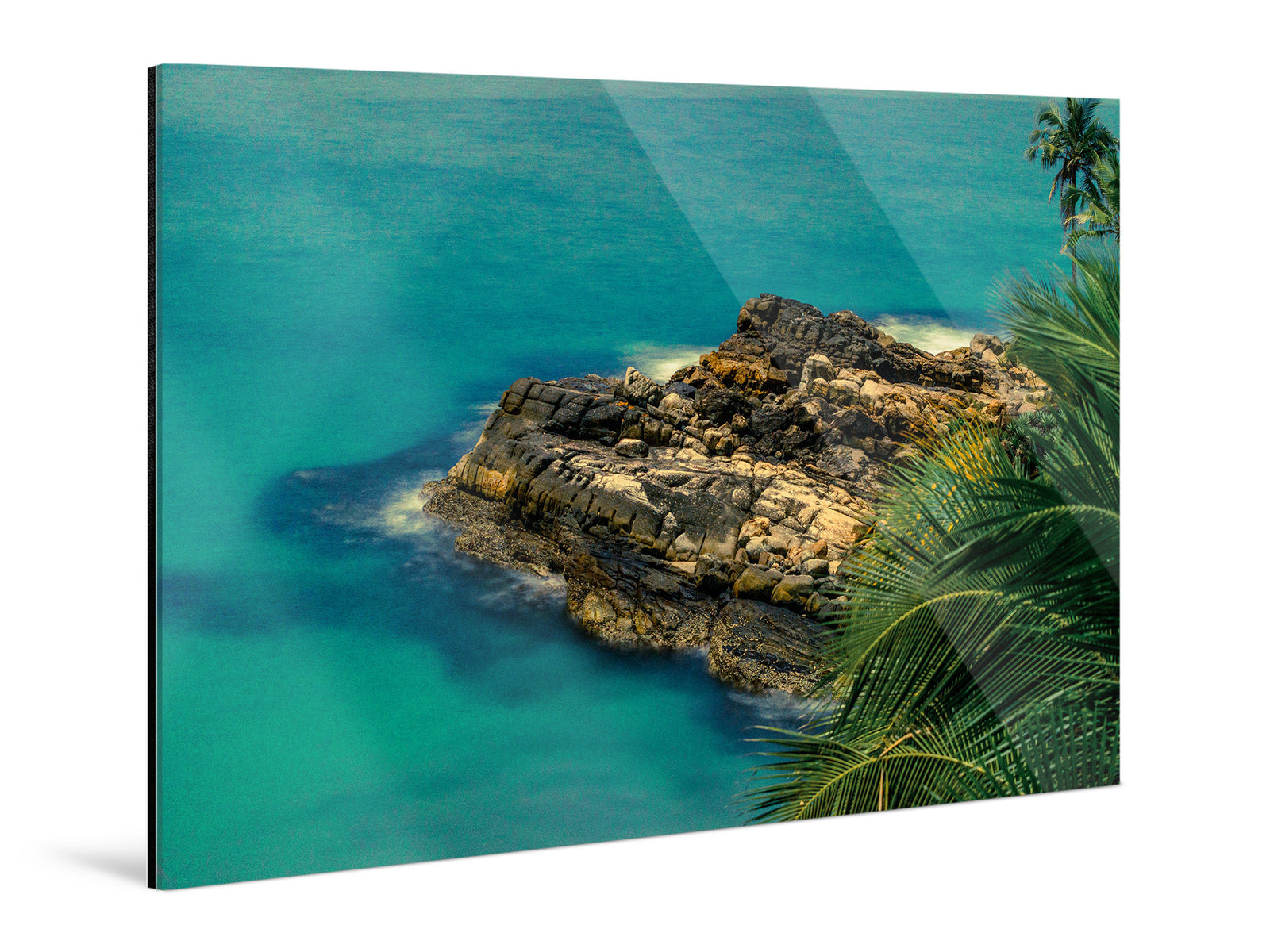 Additional view of the photographic artwork “Ocean rock in kerala, Indien” by André Wagner.