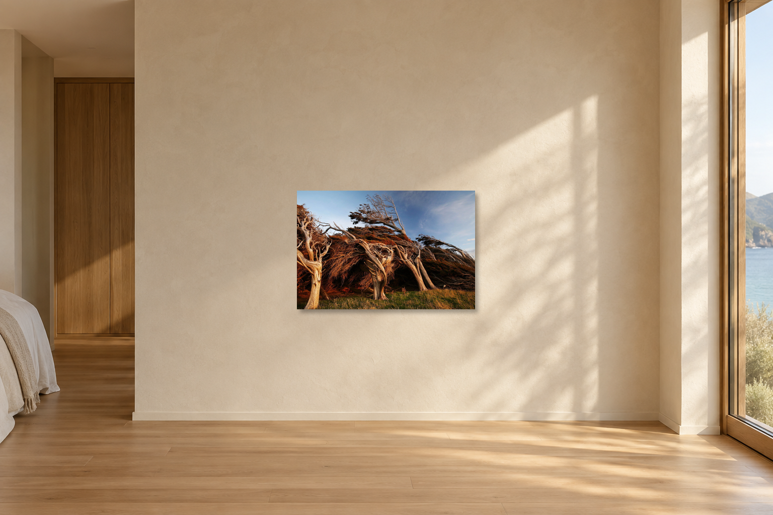 Visualisation d’intérieur avec l’œuvre photographique « Slope point 1, Neuseeland » d’André Wagner ; il ne s’agit pas d’une installation photographiée.