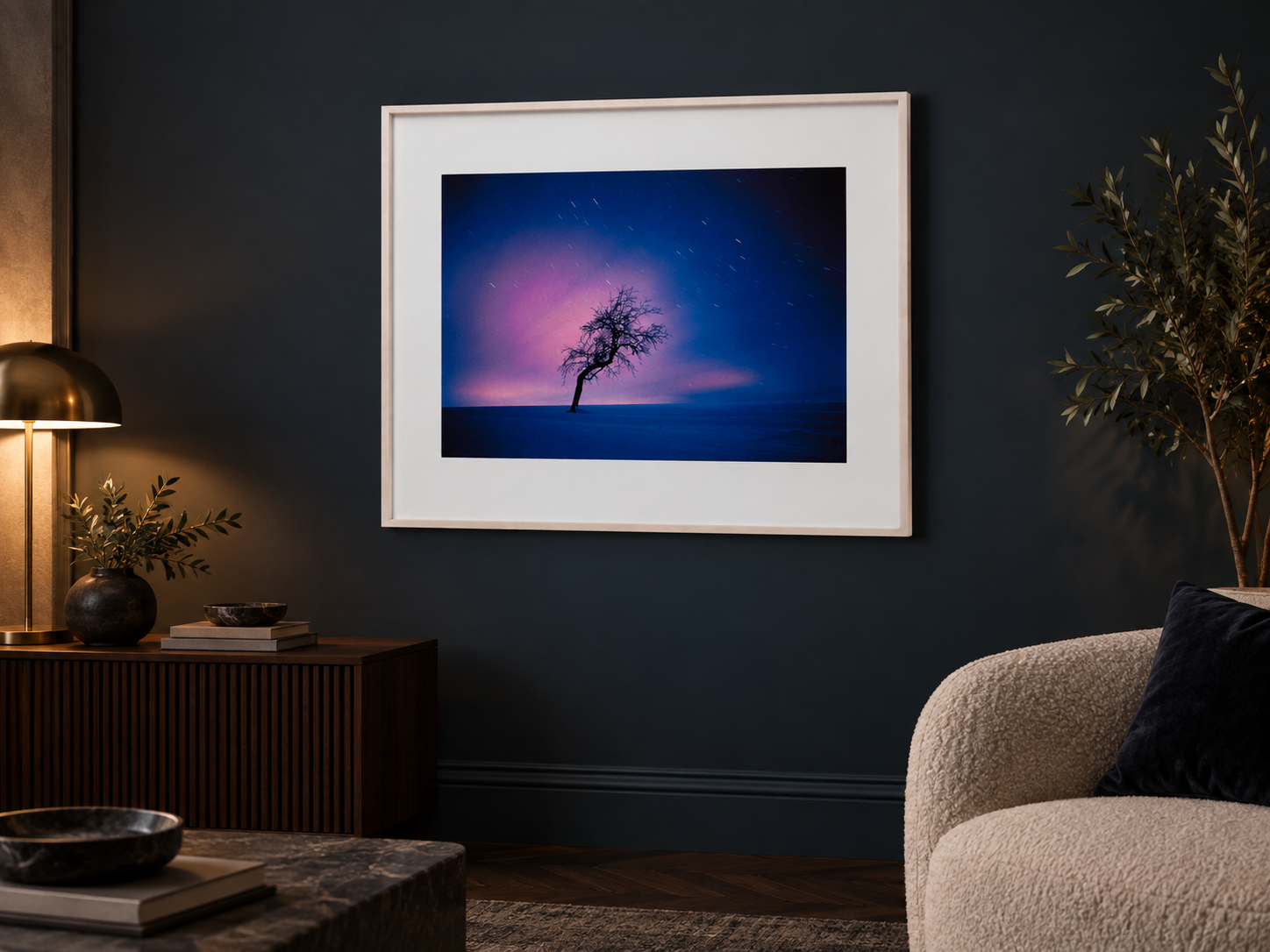 Visualisation d’intérieur avec l’œuvre photographique « Sound, Deutschland » d’André Wagner ; il ne s’agit pas d’une installation photographiée.