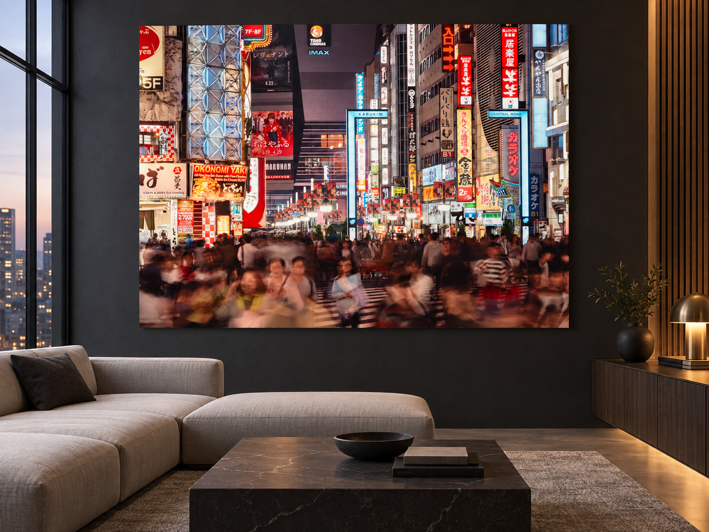 Visualisation d’intérieur avec l’œuvre photographique « Tokyo shinjuko 5, Japan » d’André Wagner ; il ne s’agit pas d’une installation photographiée.