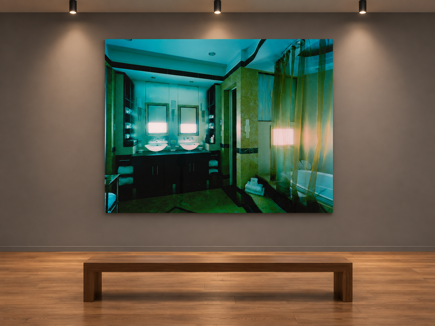Visualisation d’intérieur avec l’œuvre photographique « Up to date, Usa » d’André Wagner ; il ne s’agit pas d’une installation photographiée.