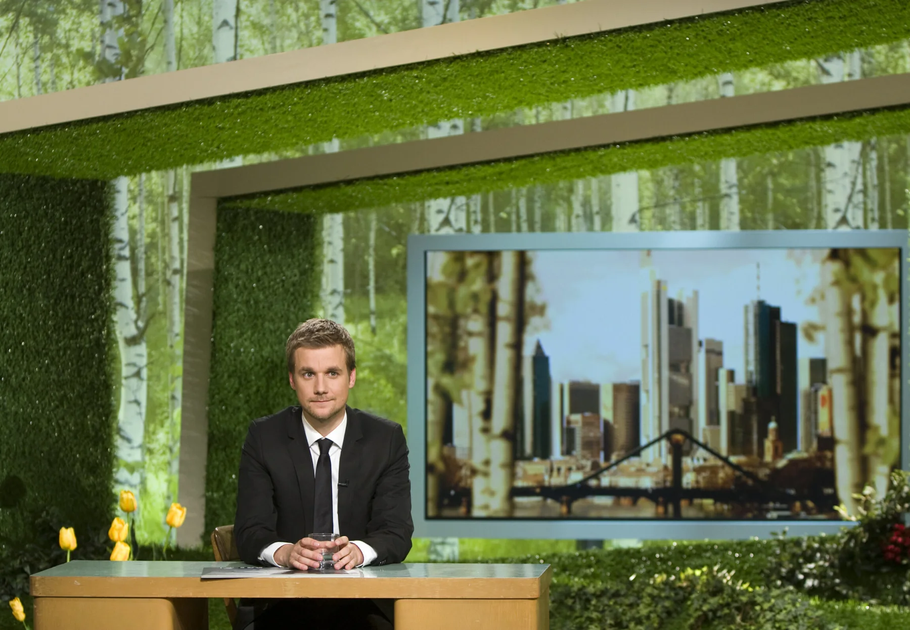 Tobias Schlegl dans mon studio Birkenwald, également connu grâce à EXTRA 3
