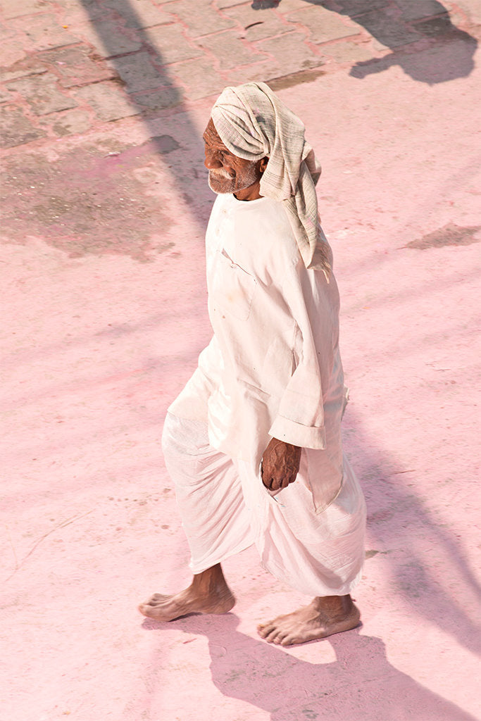 Pilgrim on Purple Dust 5, Indien