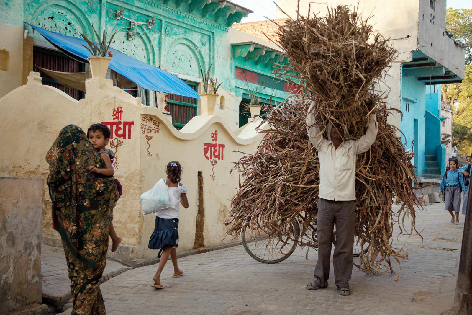 Street scene in Nandagram, Uttar Pradesh
