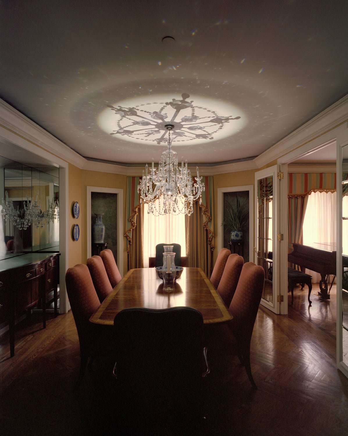 Ceiling Crystal, USA